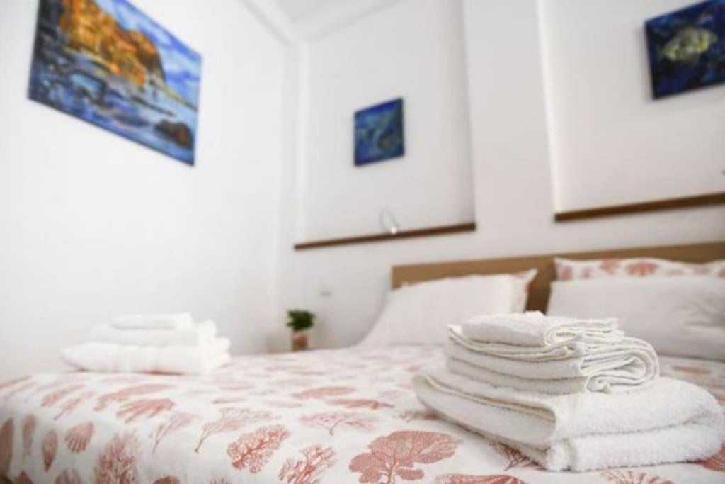 Granello Di Sabbia - Chianalea Di Scilla Apartment Bagian luar foto